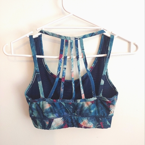 Activewear Sports Crop | AU8 - Picture 2 of 2